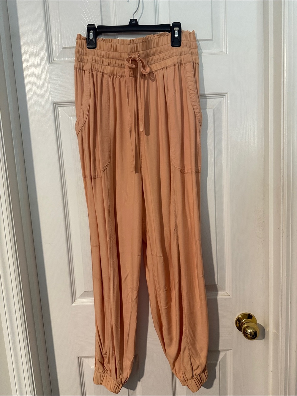 FP Movement by Free People.
Women's Drawstring Jogger Pants - Peach